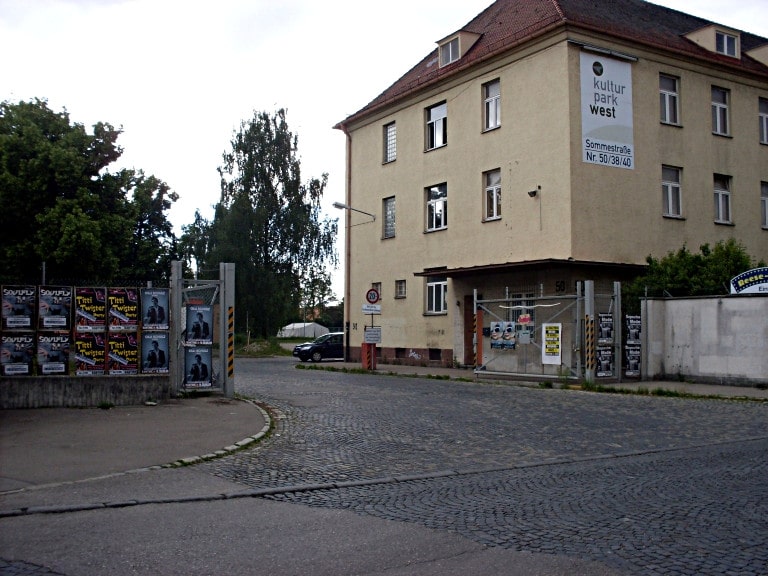 Eingang zur ehemaligen Reese-Kaserne in Augsburg.