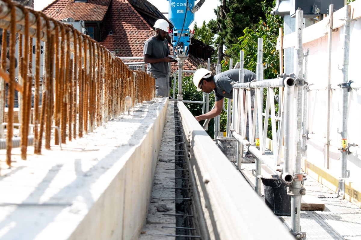 PERI realisiert weltweit die erste Wohnhausaufstockung mit der 3D-Betondruck-Technologie in Lindau.