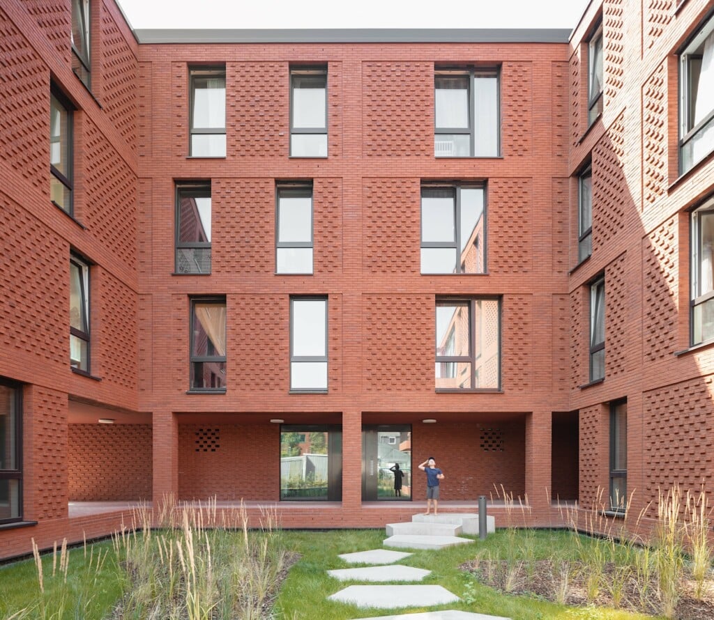 Deutscher Architekturpreis 2021 ging an SMAQ und lad+ für das Wohnbauprojekt „Zusammen wohnen“ in Hannover. Foto: Schnepp Renou