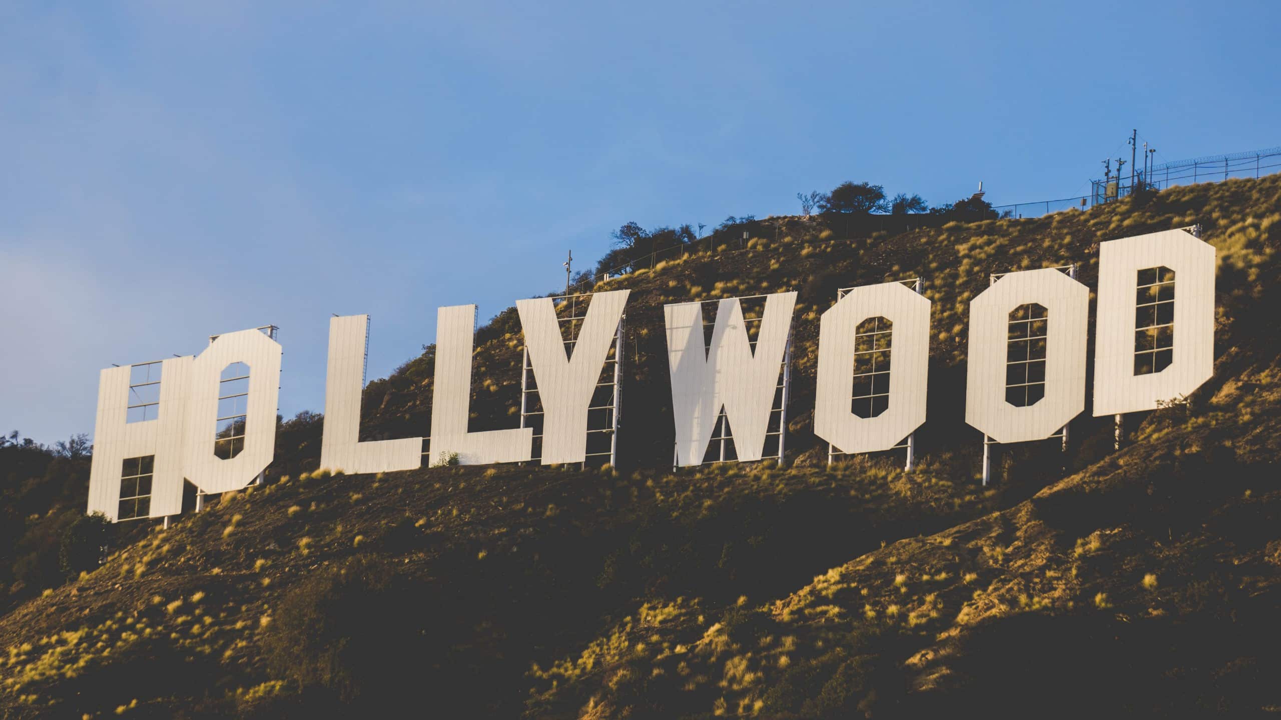 Zu seinem 100-jährigen Geburtstag erhielt das Hollywood Sign einen neuen Anstrich. Auch ein Besucherzentrum ist geplant. Bildquelle: Unsplash