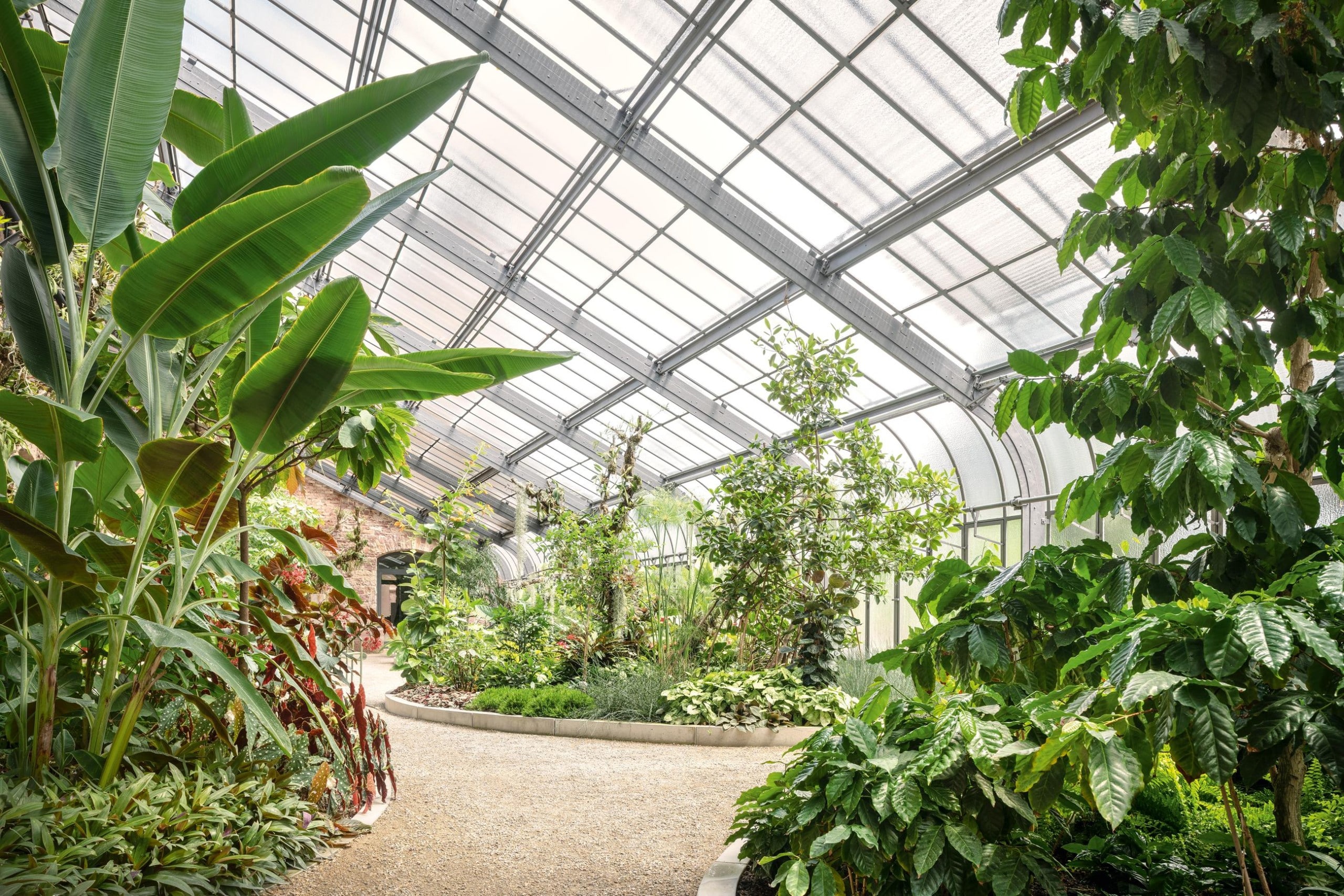 Die Schaugewächshäuser im Botanischen Garten Karlsruhe sind eine der Nominierungen für den Baden-Württembergischer Landschaftsarchitektur-Preis.